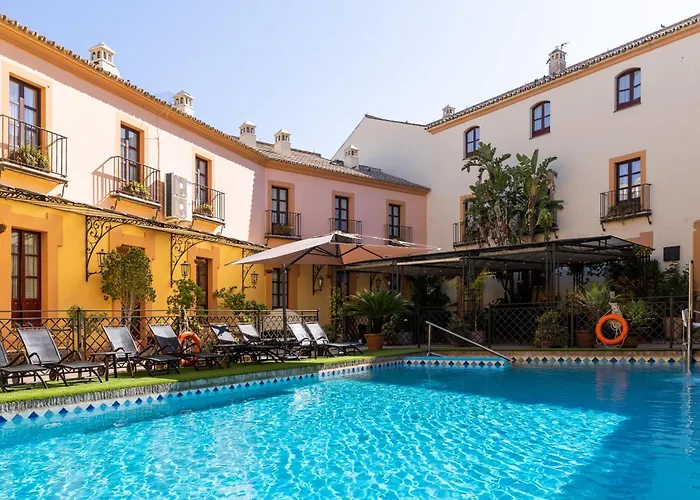 Hotel Alcazar De La Reina