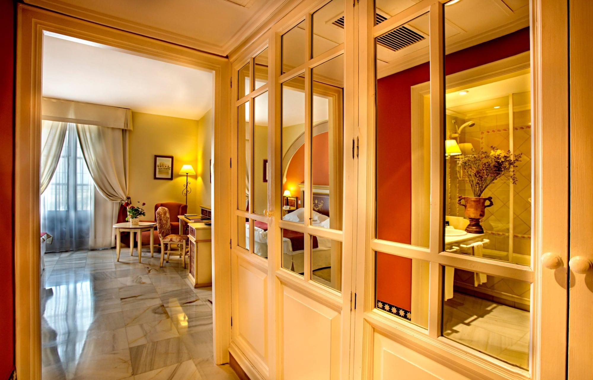 Alcazar De La Reina Hotel 4*
