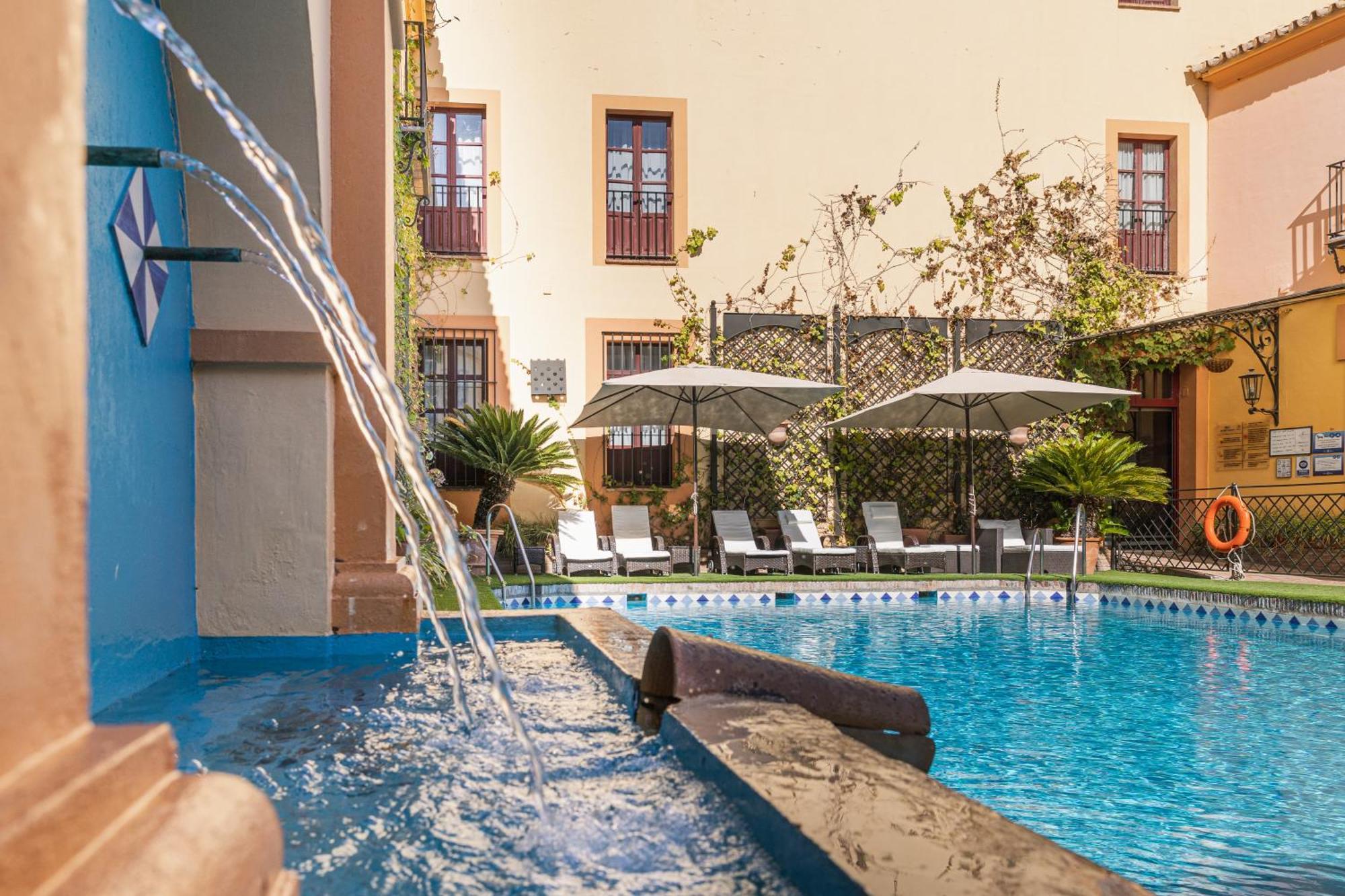 Hotel Alcazar De La Reina Carmona (Seville)