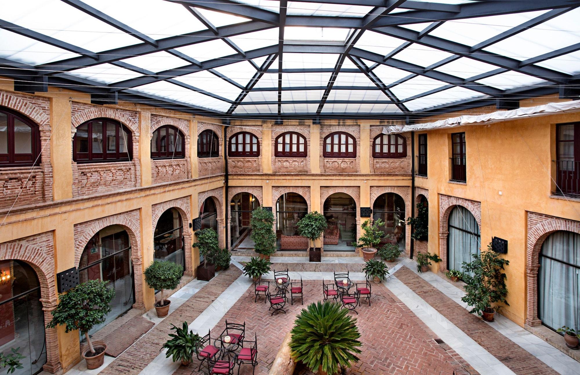 Alcázar De La Reina 4* Carmona (Seville)